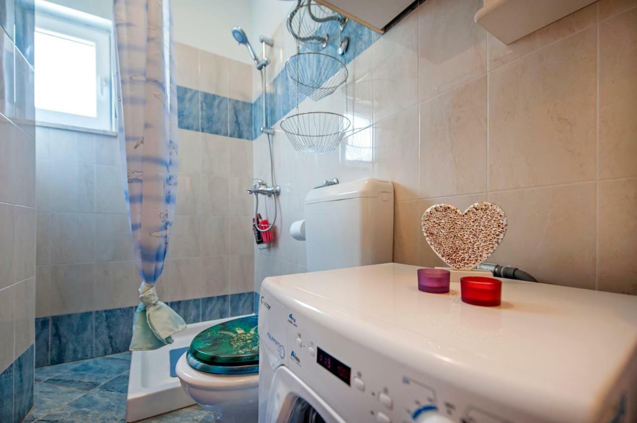 Happy Hours Rovinj Ngoại thất bức ảnh